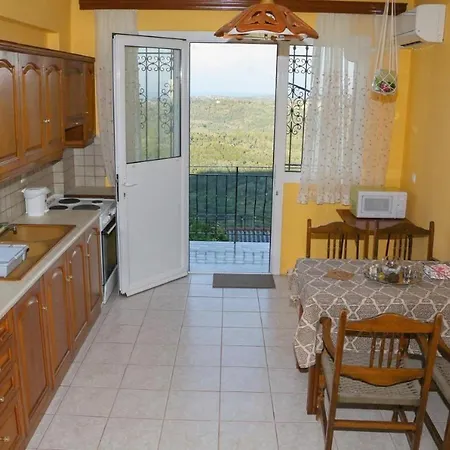 Nikolas View House * פלקאס